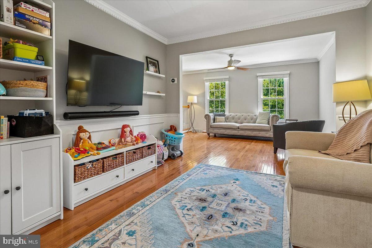2022 Pieris Court photo 19