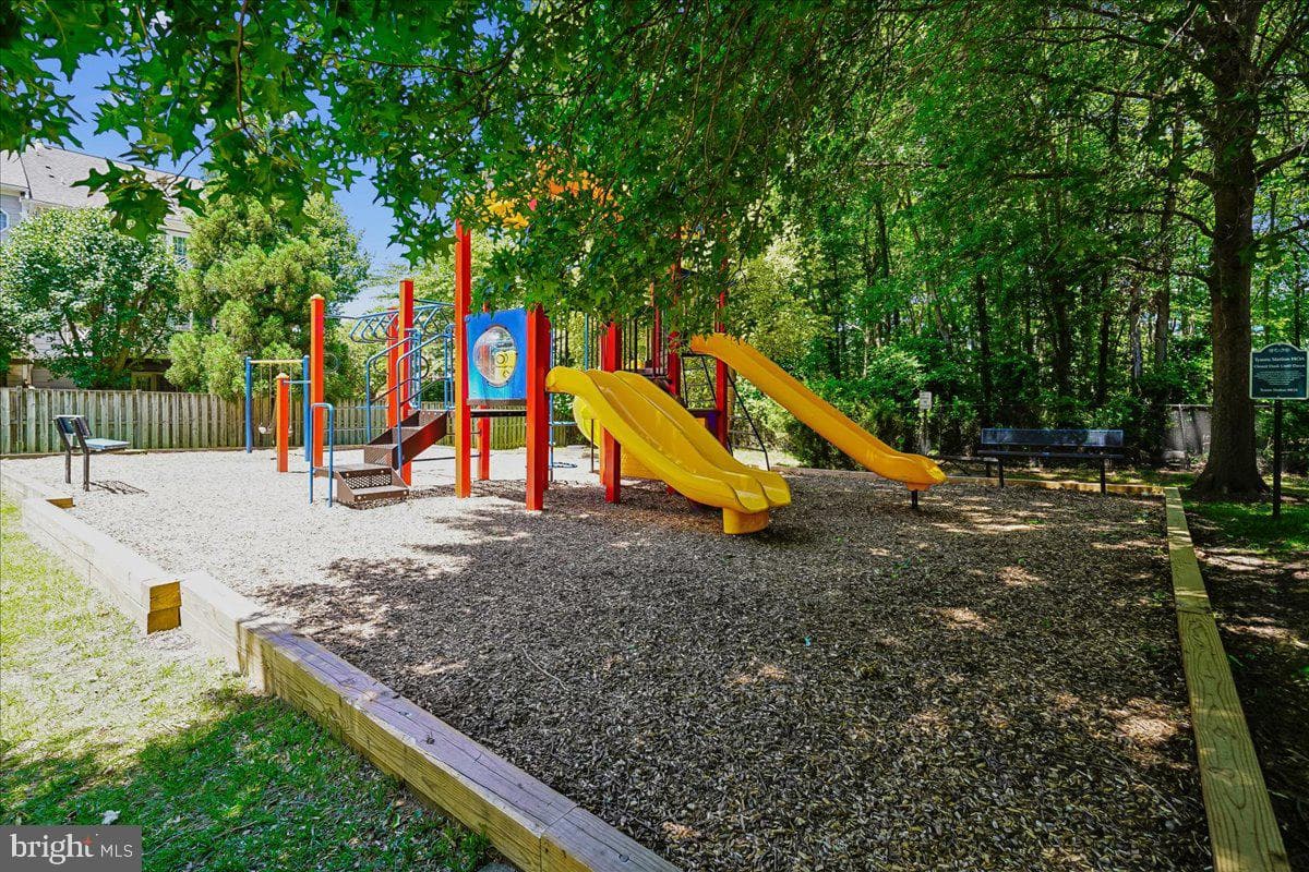 2022 Pieris Court photo 3