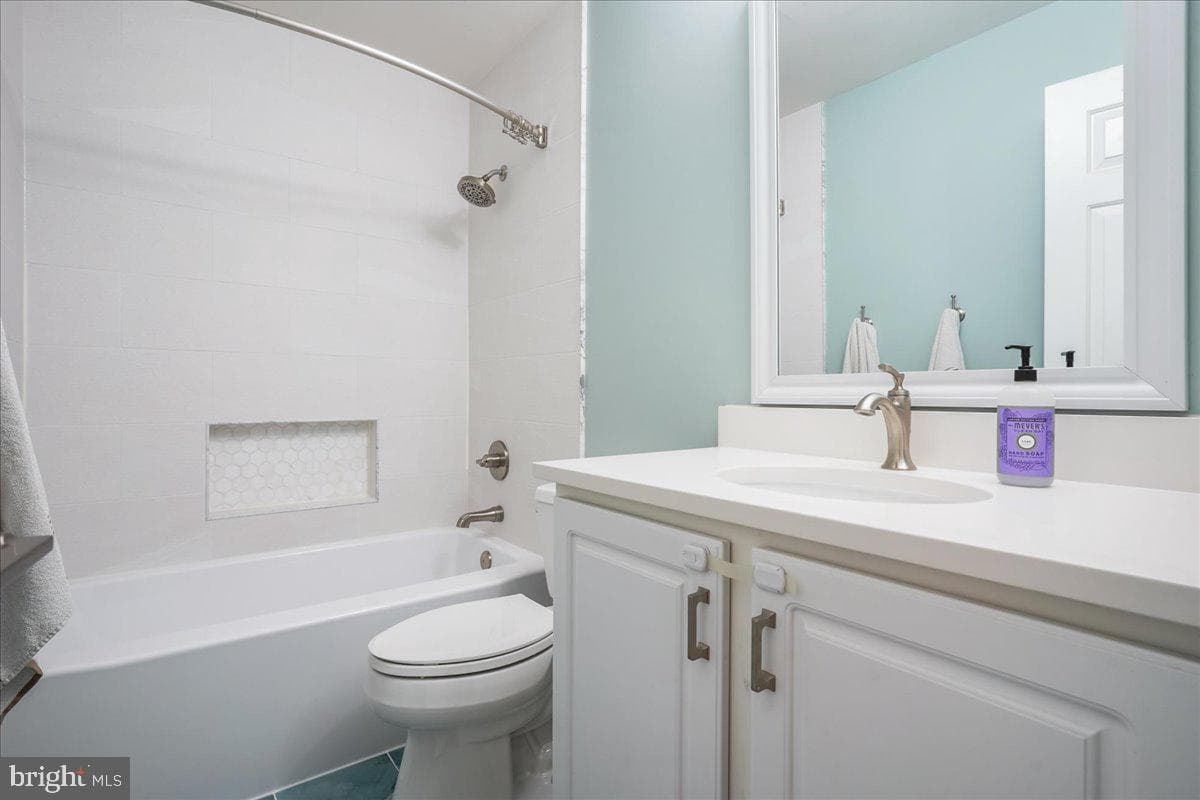 2022 Pieris Court photo 35