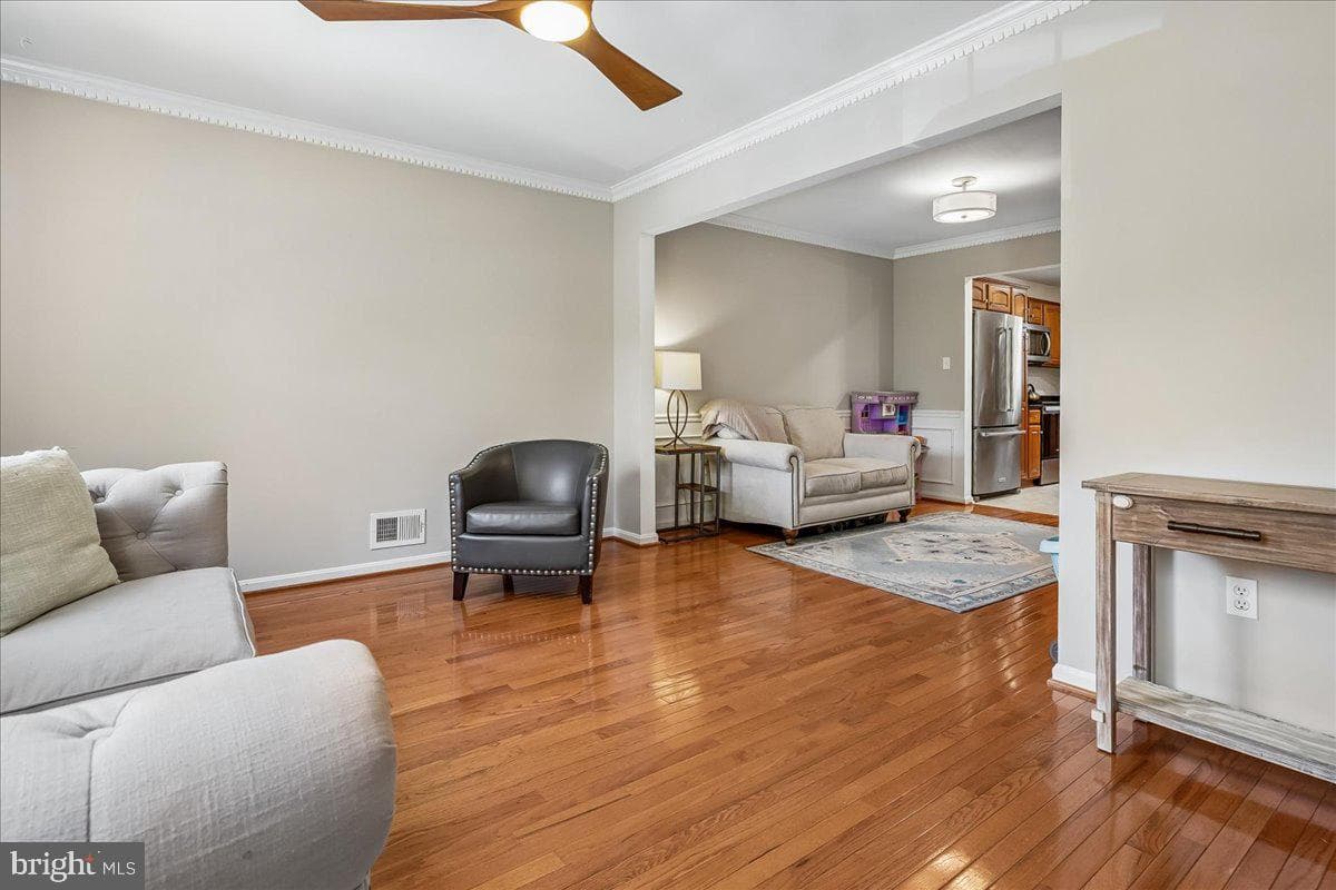 2022 Pieris Court photo 9