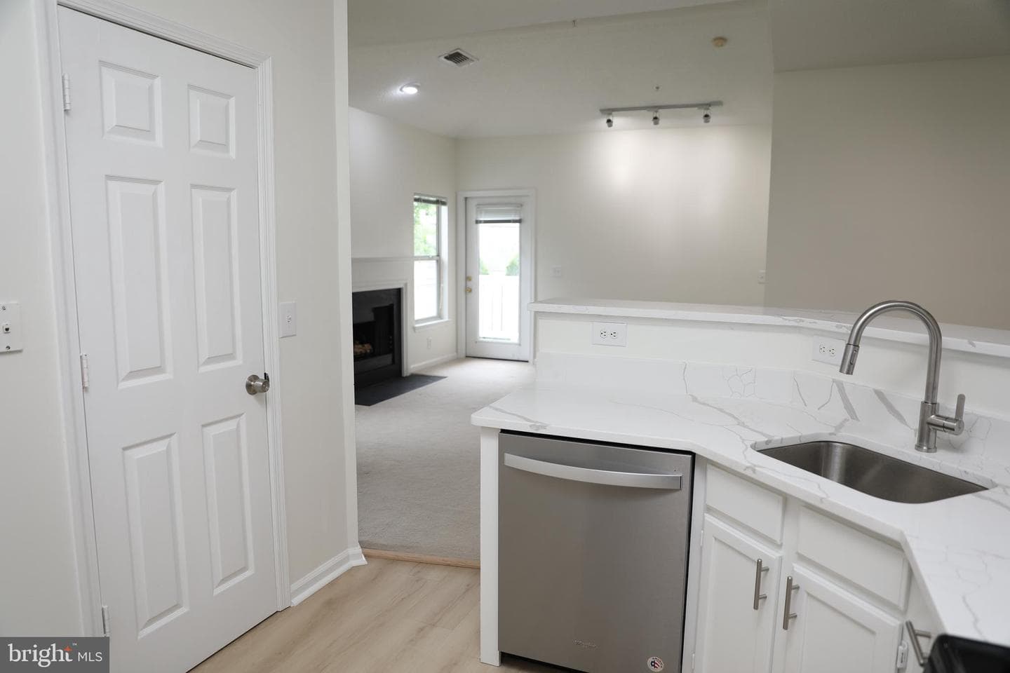 14302 Rosy Lane #33 photo 9