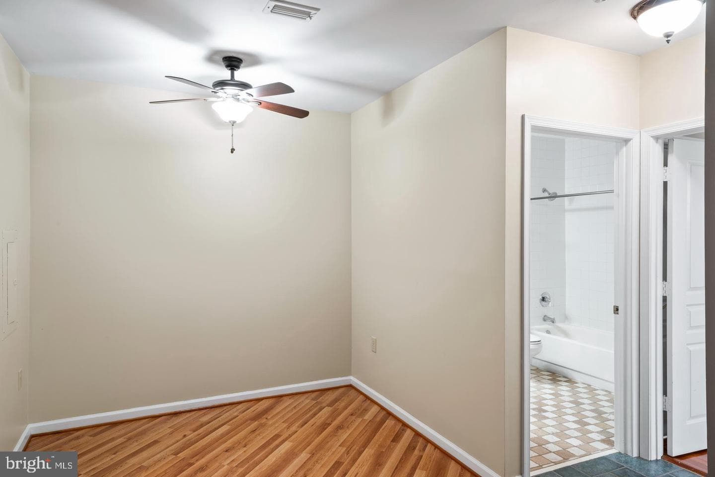 2204 Westcourt Lane #113 photo 20