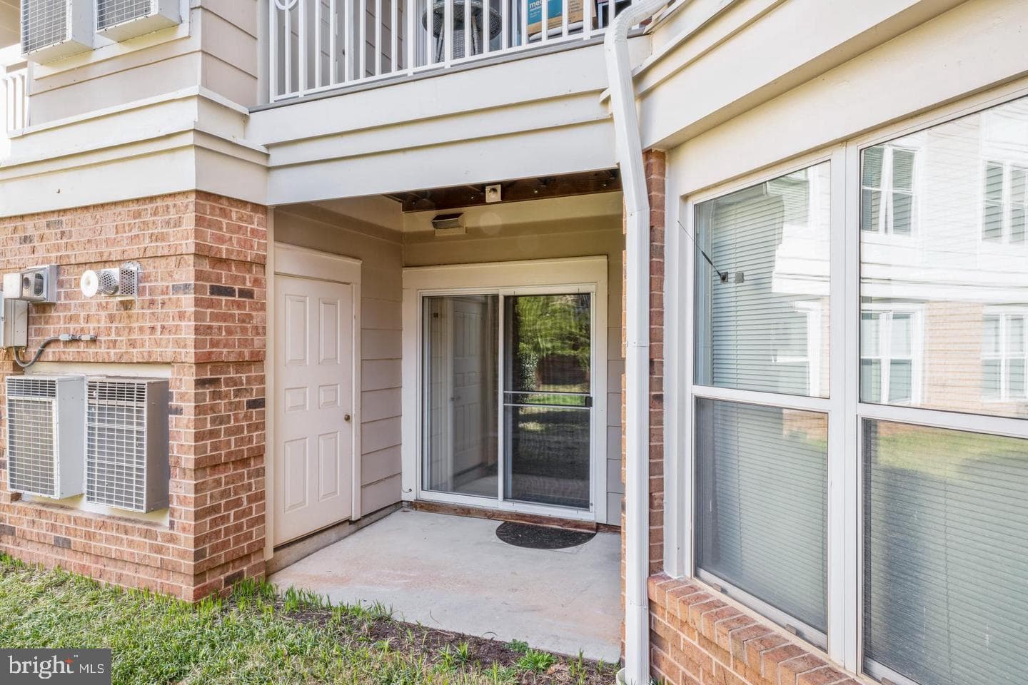 2204 Westcourt Lane #113 photo 27