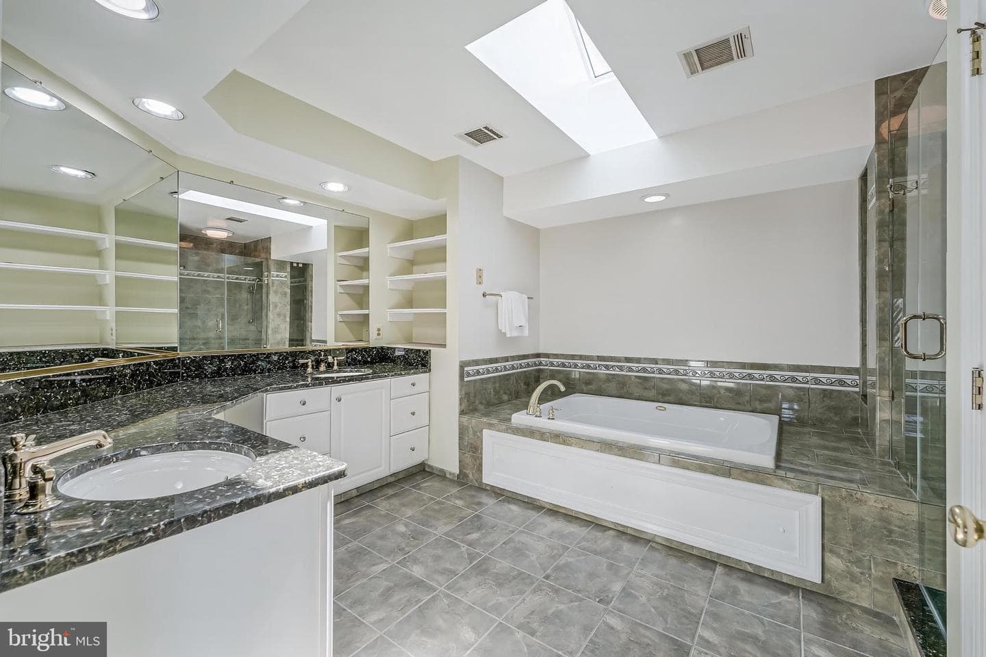 5501 Ashleigh Road photo 47