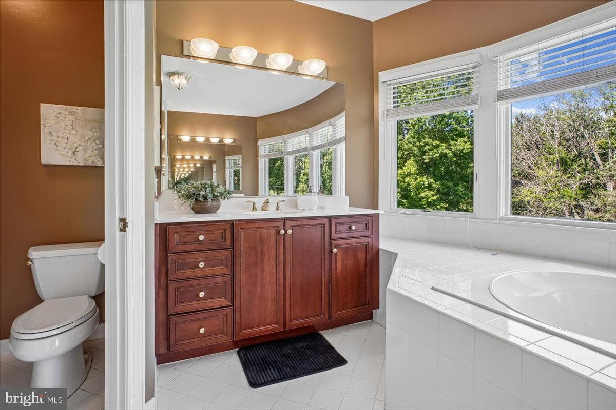 11040 Heathland Drive photo 26