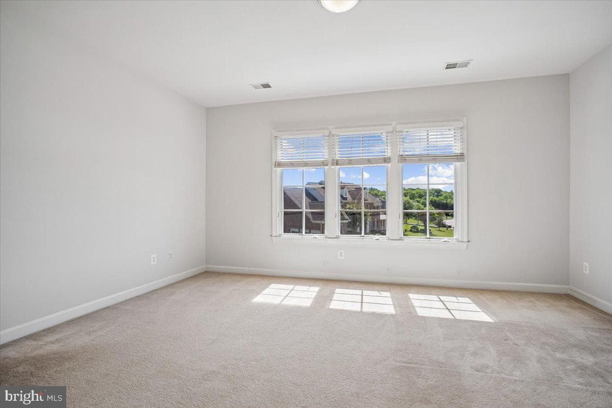 11040 Heathland Drive photo 32
