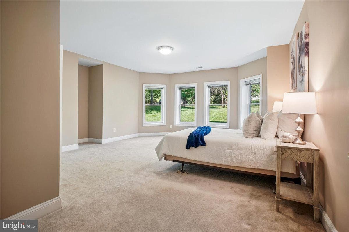 11040 Heathland Drive photo 42