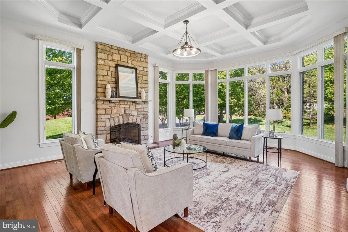 11040 Heathland Drive photo 6