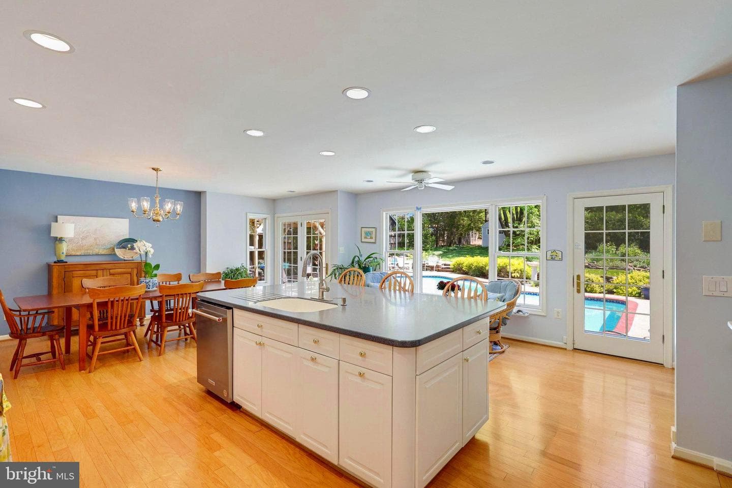 4007 Whispering Lane photo 6