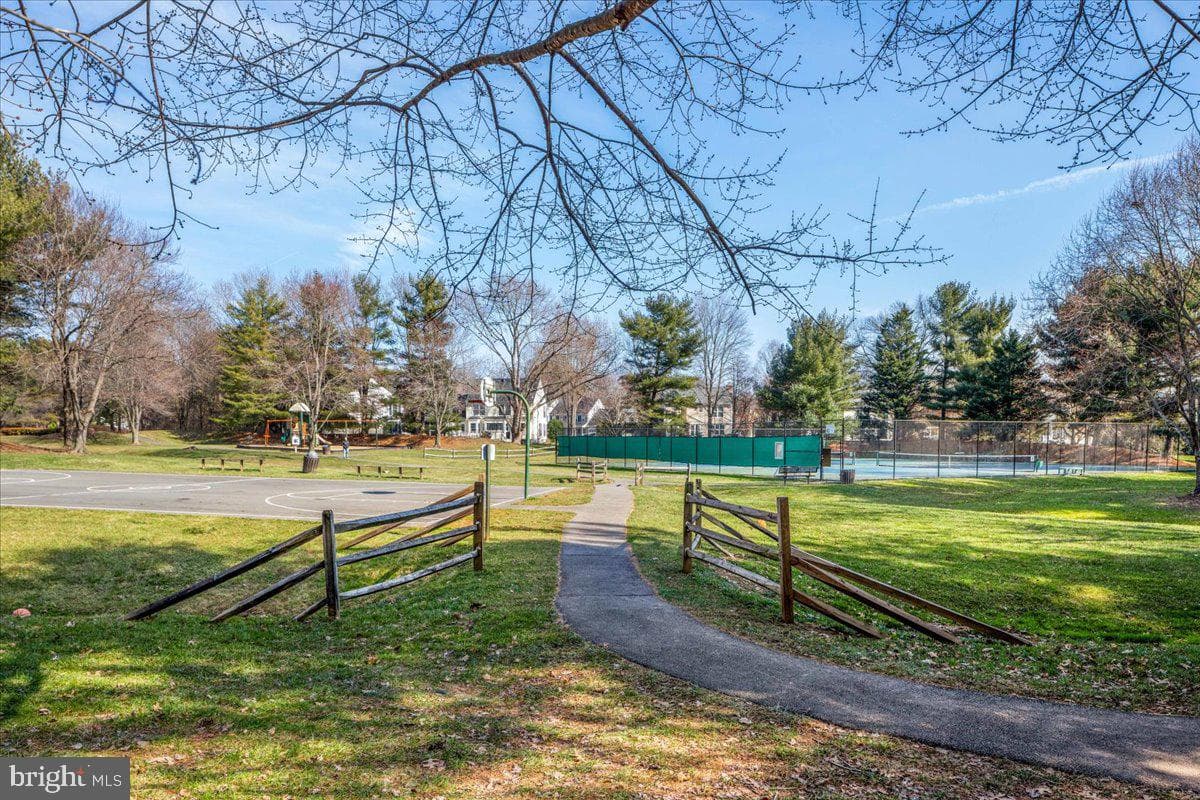 13117 Tingewood Court photo 71