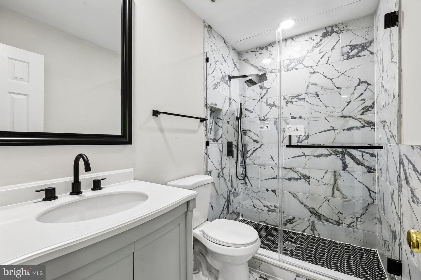 10628 Alison Drive photo 17