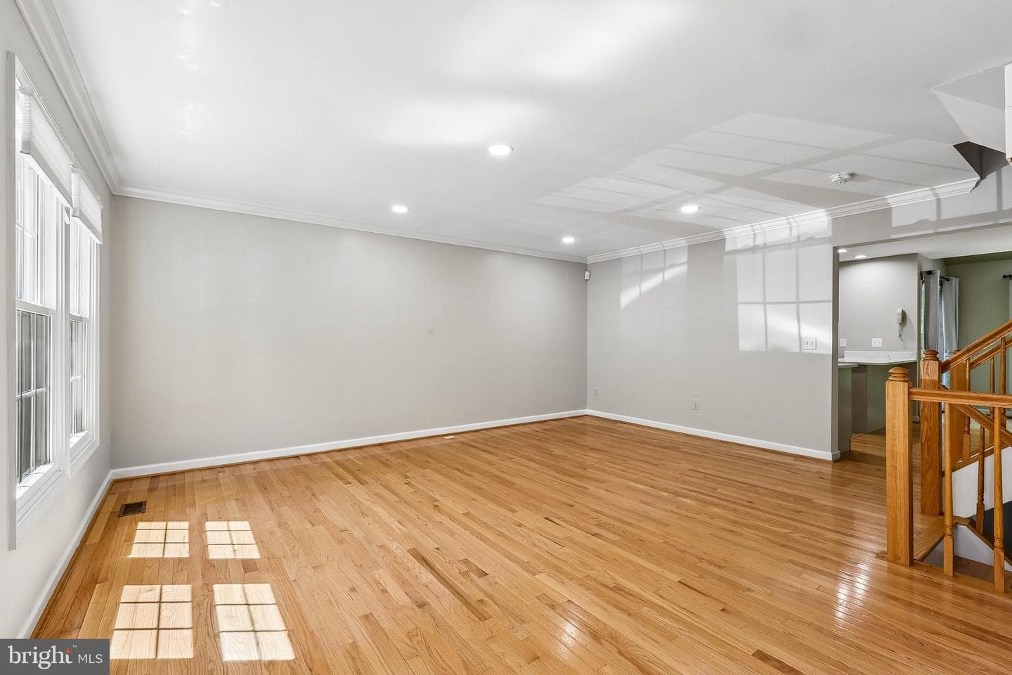 10628 Alison Drive photo 4
