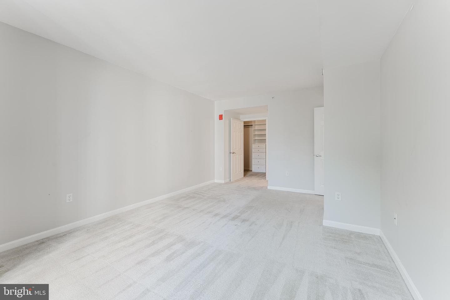2726 Gallows Road #202 photo 24