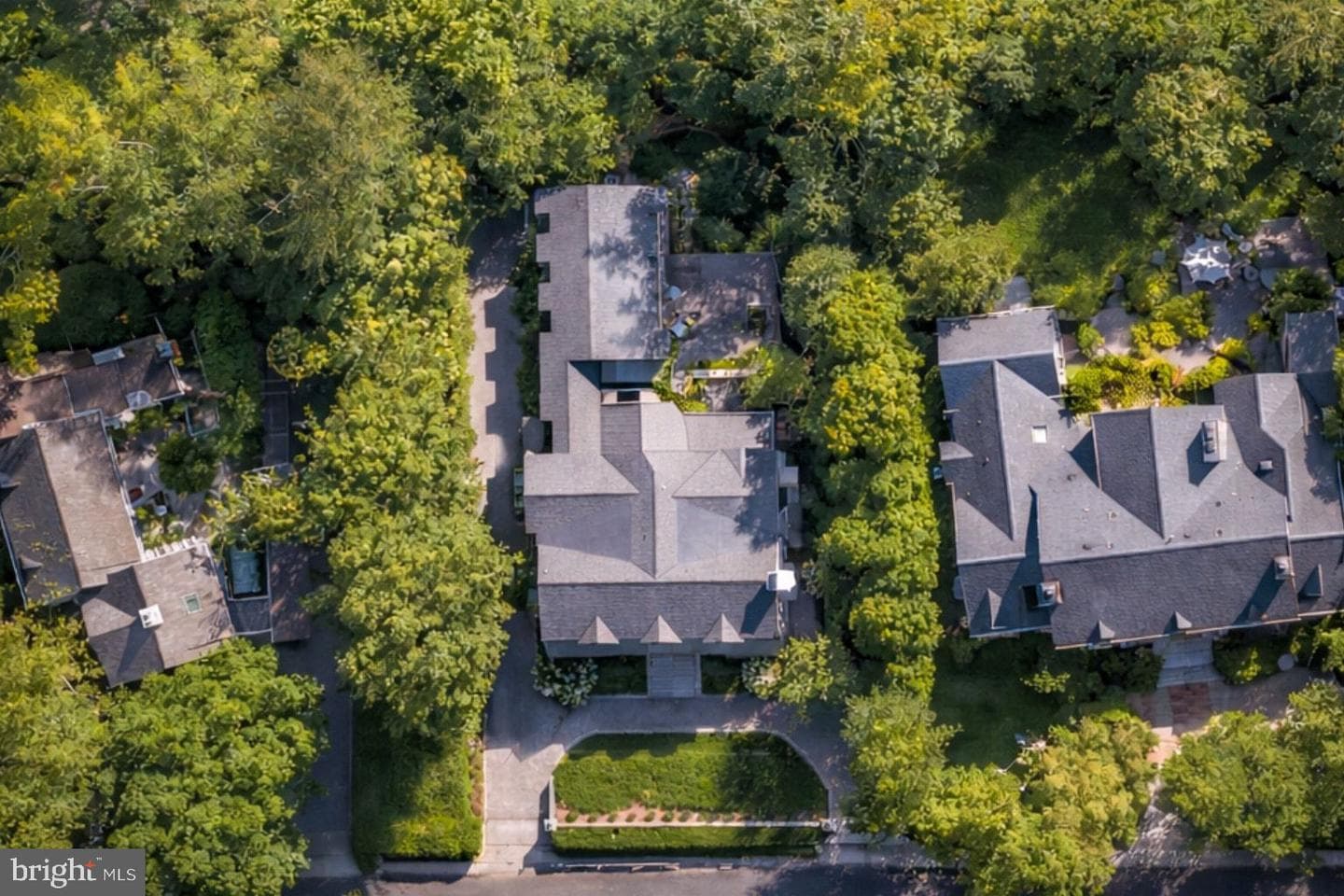 1105 Harvey Road photo 2