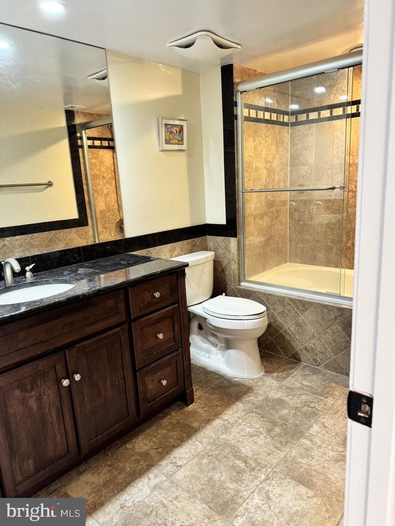 3713 S George Mason Drive #1005 photo 15