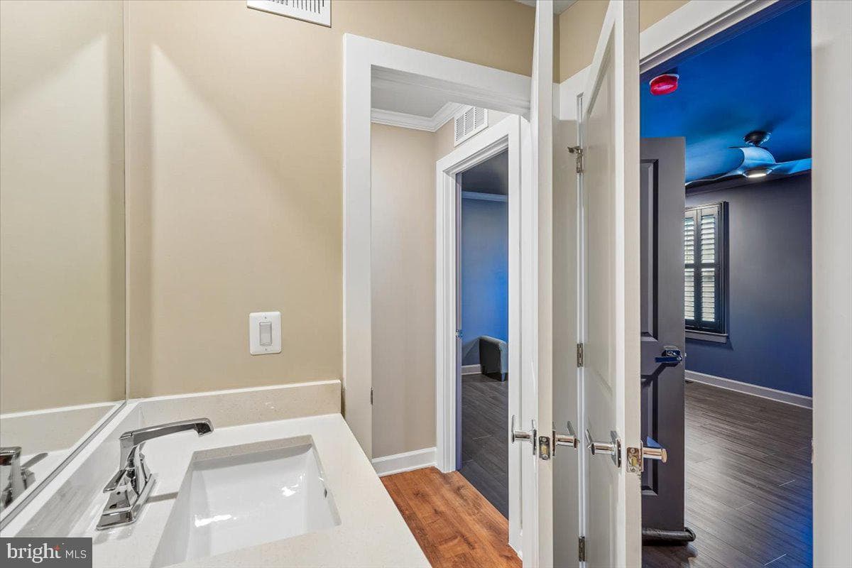 110 Market Square NW #24 photo 34