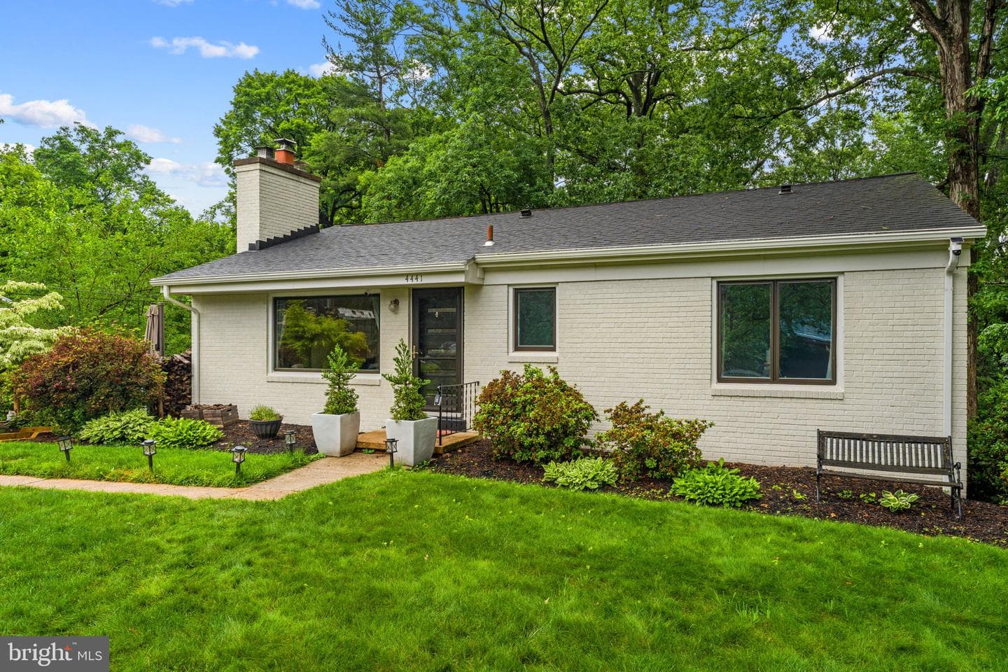 4441 Village Drive photo 5