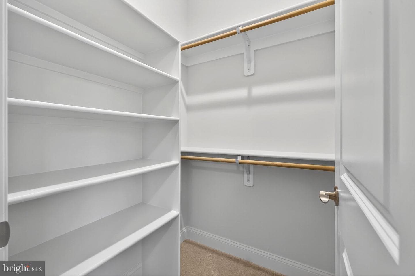 608 Roberts Drive NW photo 29