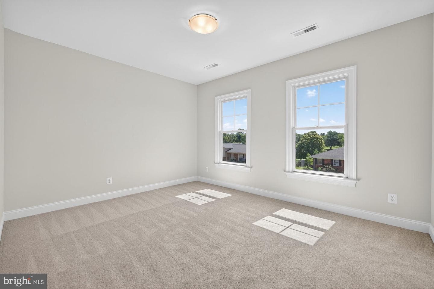 608 Roberts Drive NW photo 31