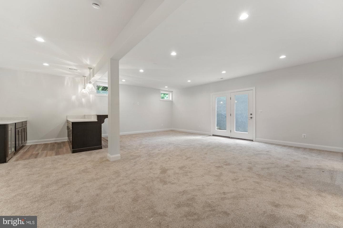 505 Glyndon Street NE photo 50
