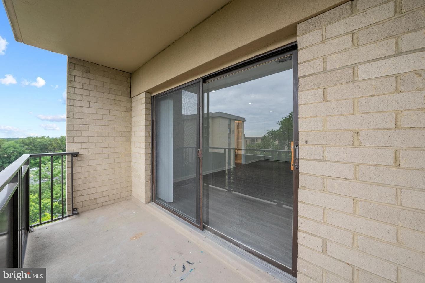 6001 Arlington Boulevard #423 photo 12