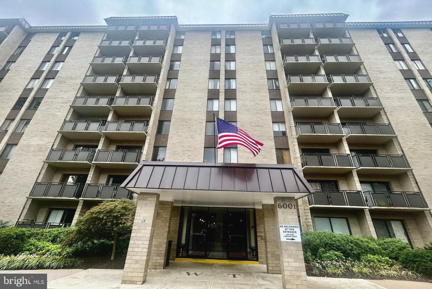 6001 Arlington Boulevard #423, Falls Church