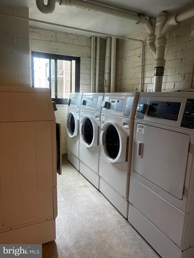 6001 Arlington Boulevard #423 photo 30
