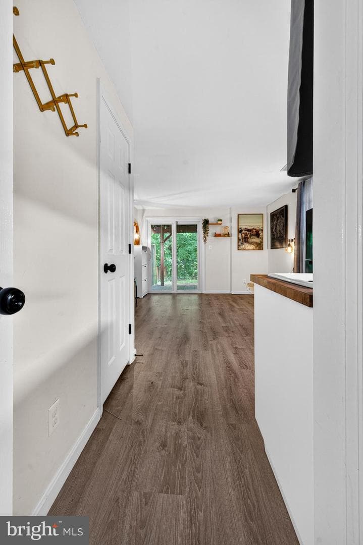 5916 St Giles Way photo 55