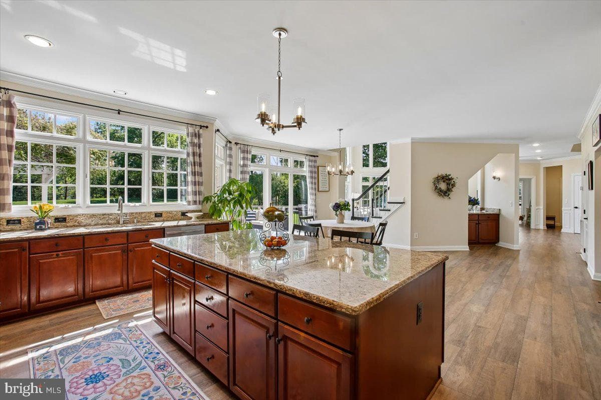 11133 Oakton Road photo 10