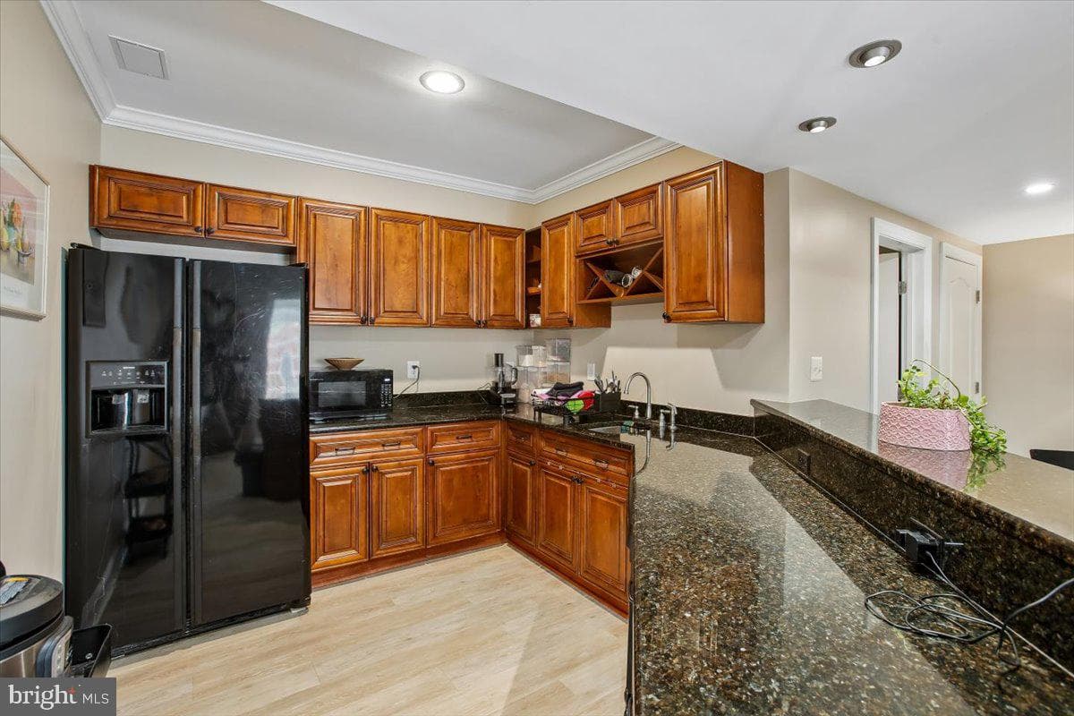 11133 Oakton Road photo 58