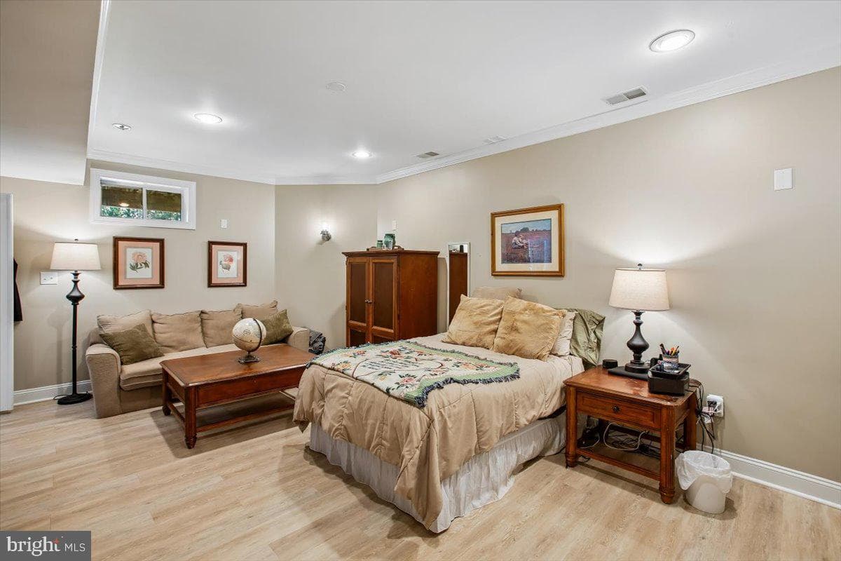 11133 Oakton Road photo 59