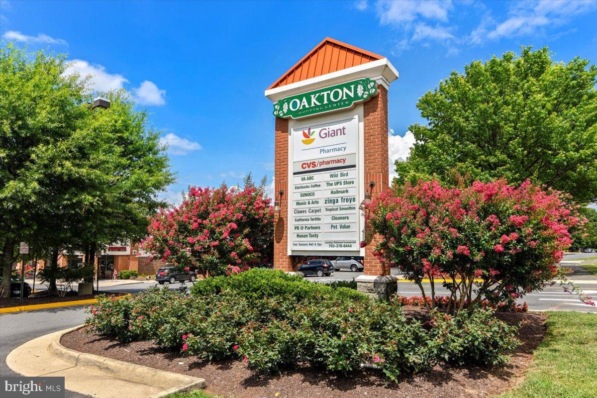 11133 Oakton Road photo 80