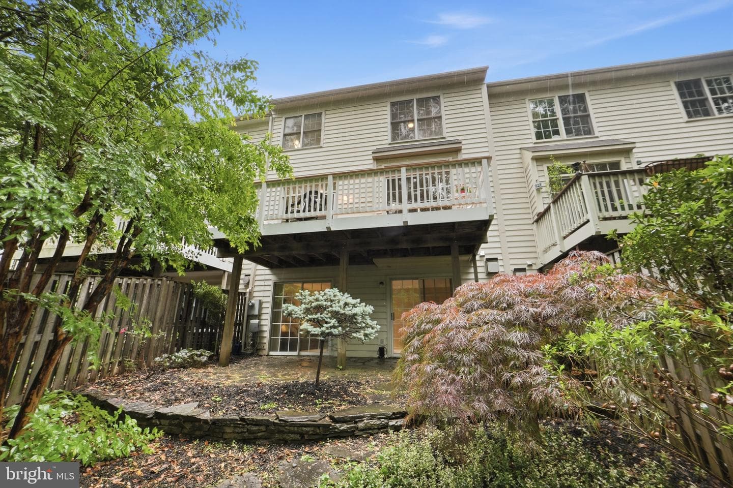 125 Roland Court SW photo 39