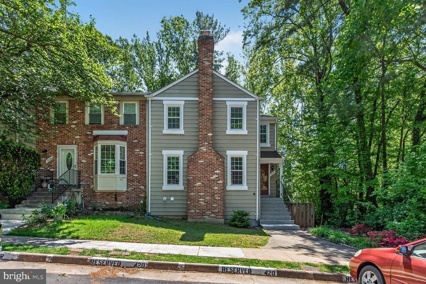 10041 Chestnut Wood Lane photo 2