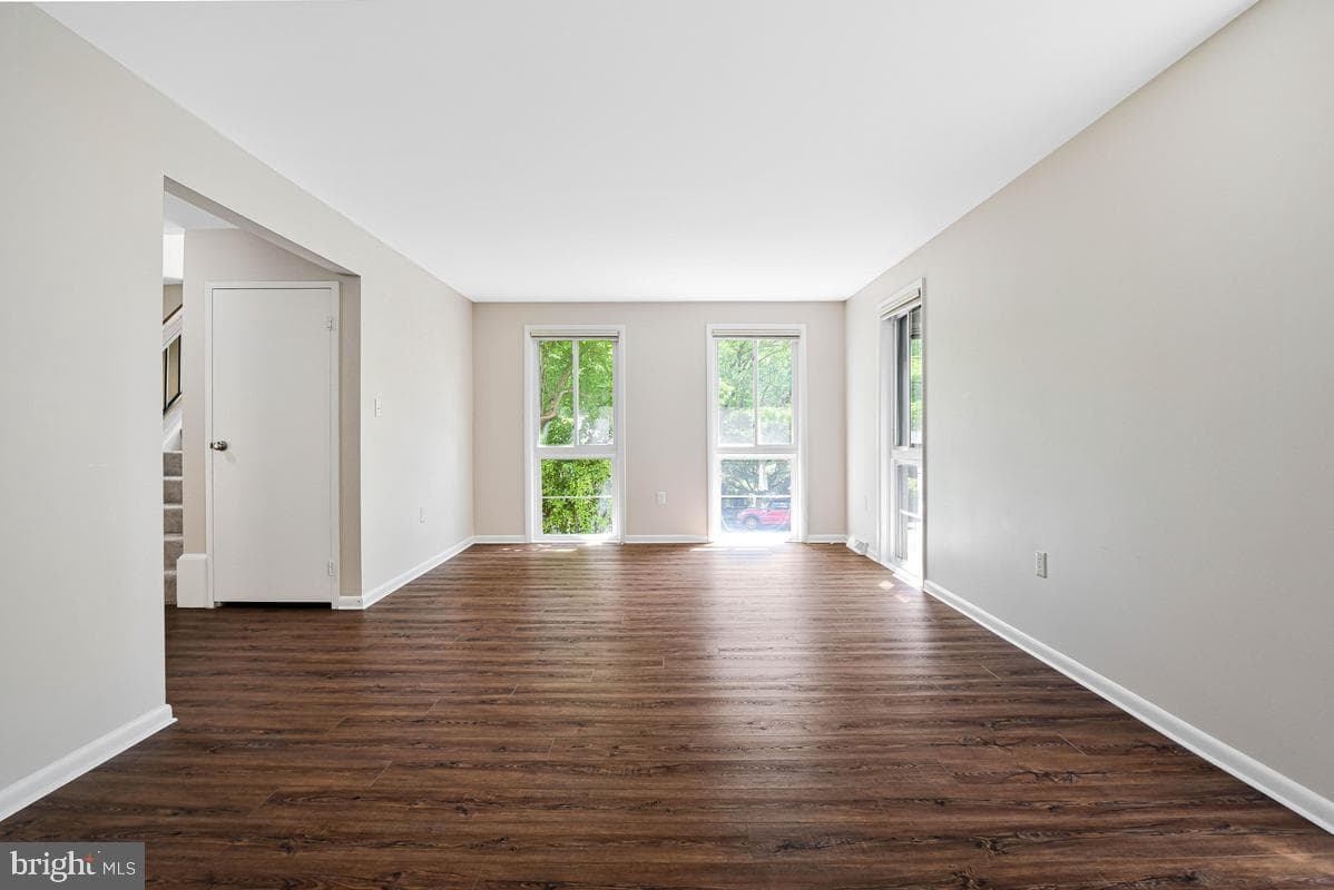 11814 Blue Spruce Road photo 21