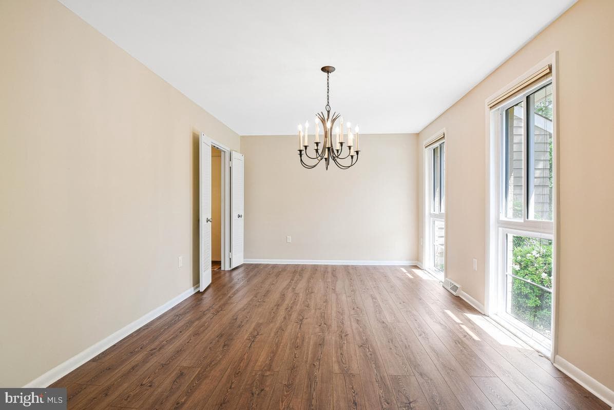 11814 Blue Spruce Road photo 5