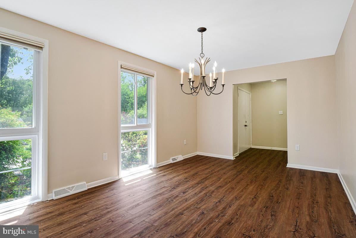 11814 Blue Spruce Road photo 6