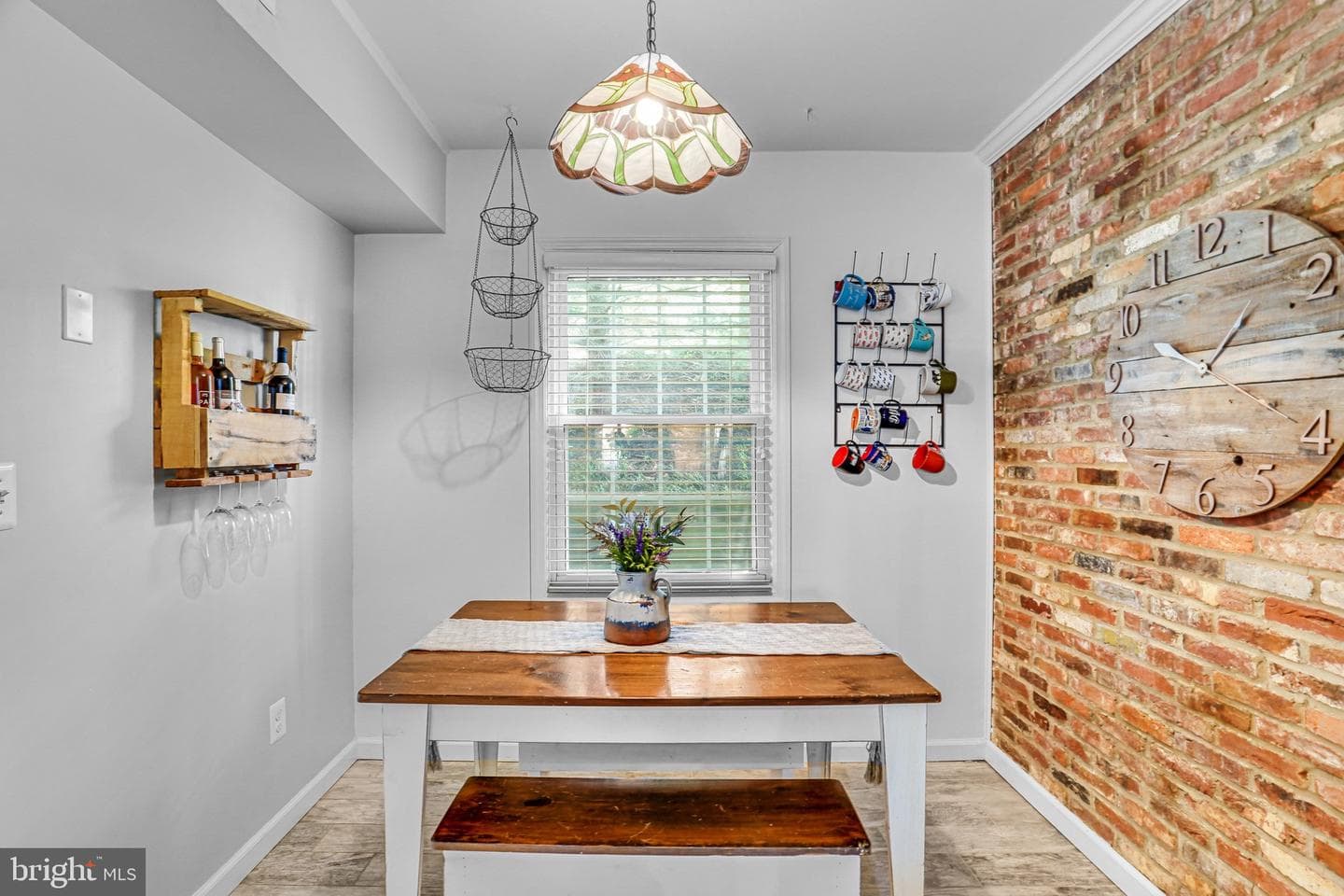 8386 Forrester #550 photo 3