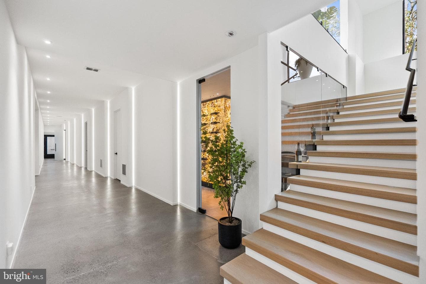 8970 Brook Road photo 29