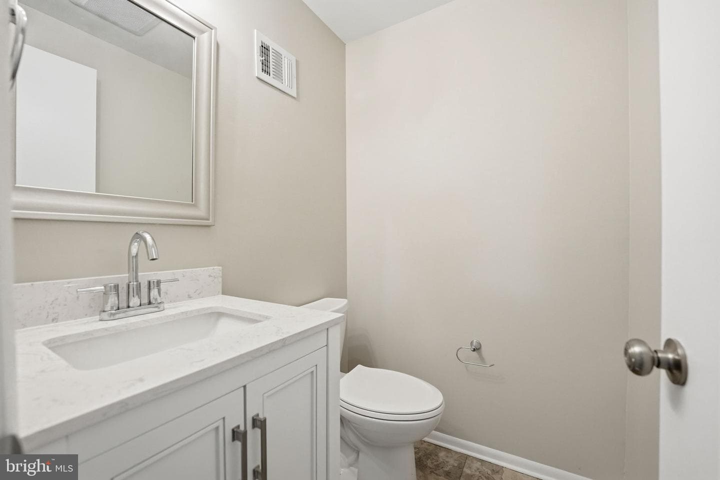 6045 Hollow Knoll Court photo 24