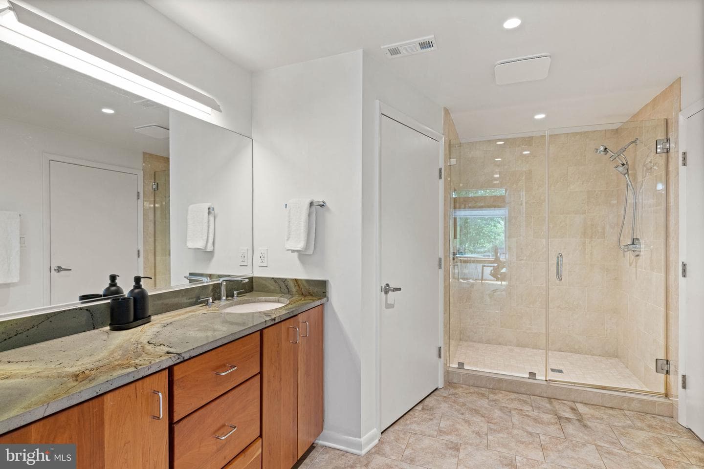 1102 Gatewood Drive photo 48