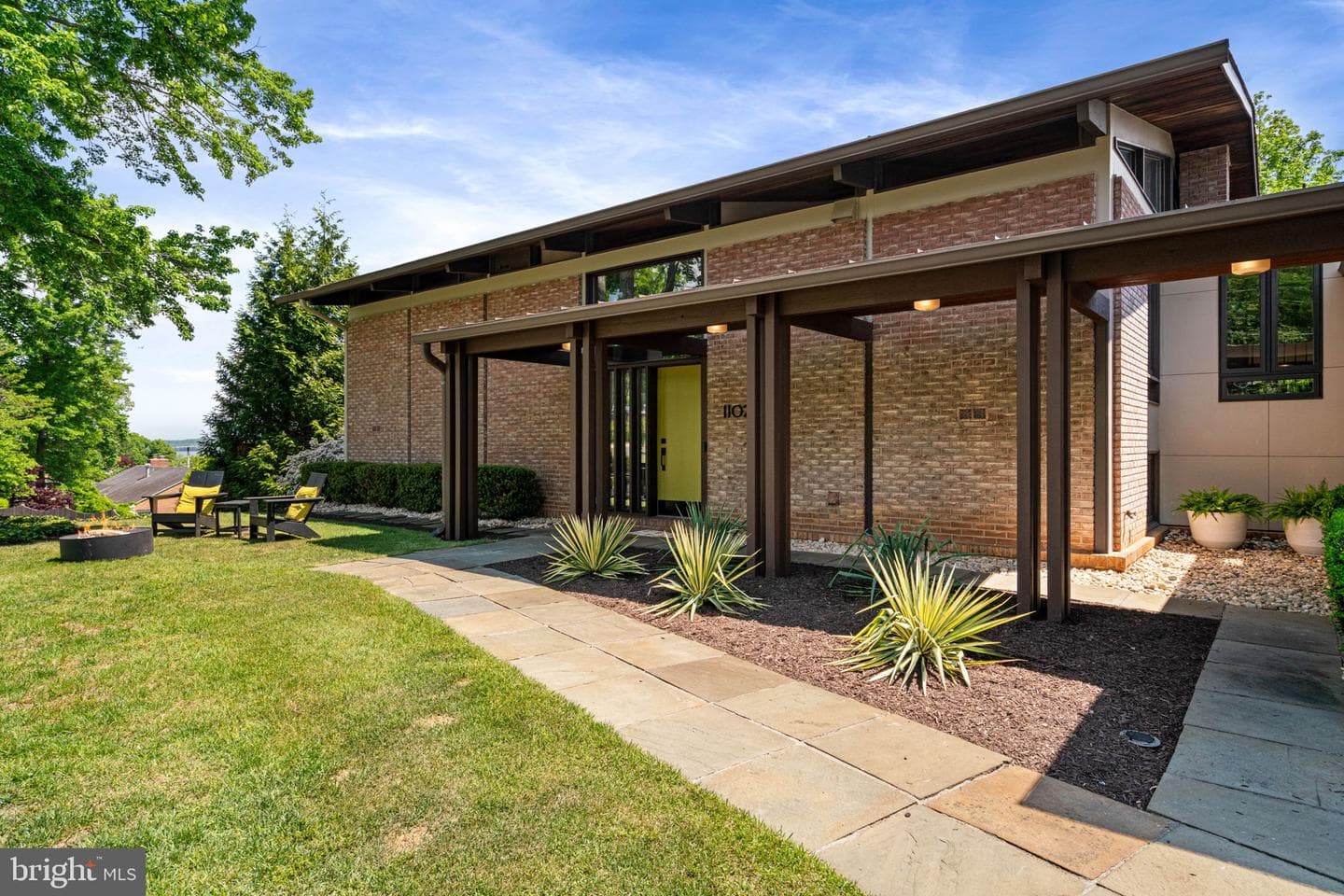 1102 Gatewood Drive photo 5