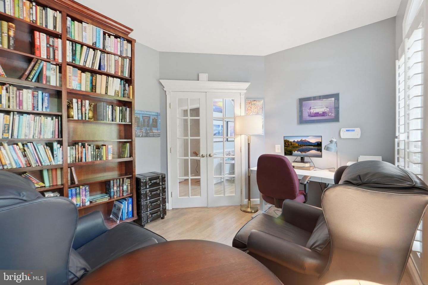 7425 Spring Summit Road photo 6