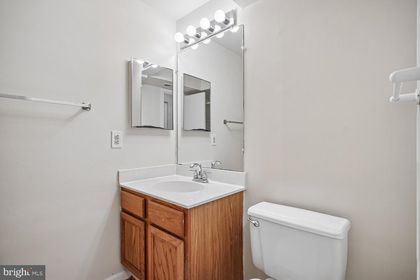 10051 Downeys Wood Court photo 26