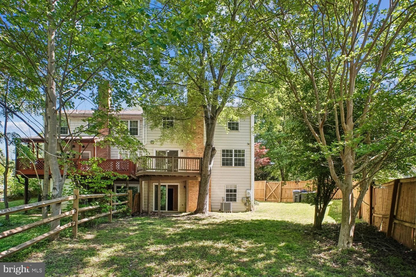 10051 Downeys Wood Court photo 31