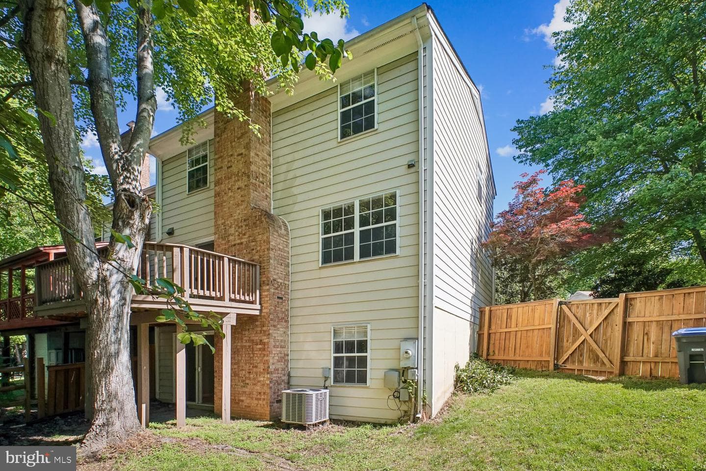 10051 Downeys Wood Court photo 32