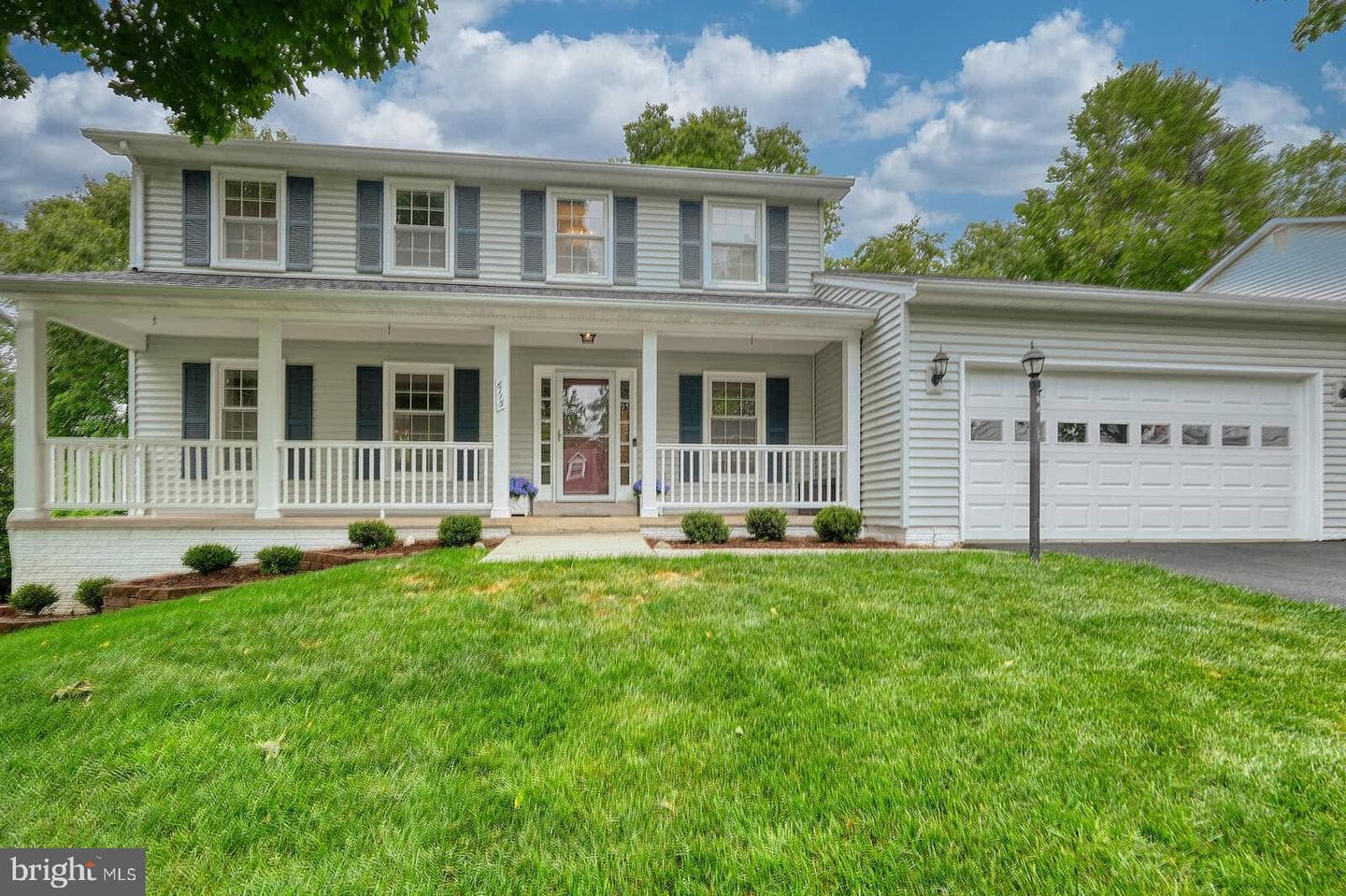 6115 Mountain Springs Lane photo 3