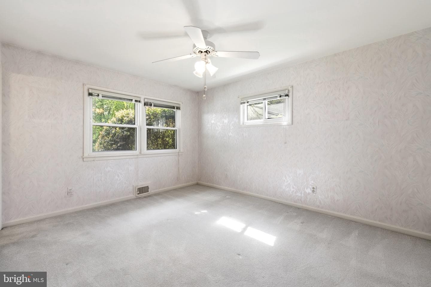 8311 W Boulevard Drive photo 26
