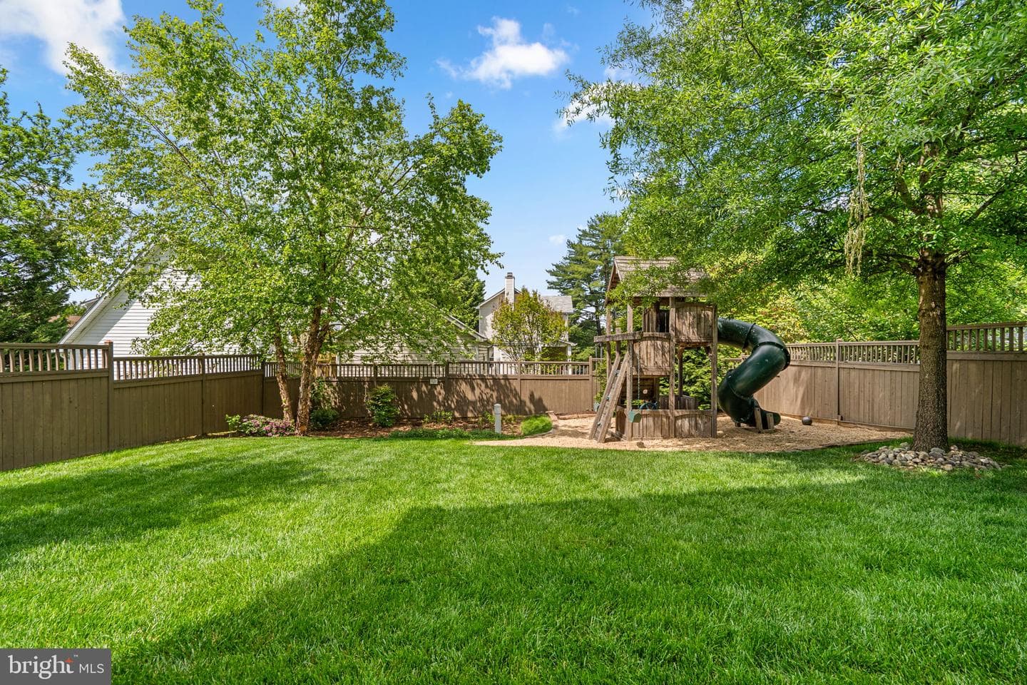 767 Monroe Street photo 57