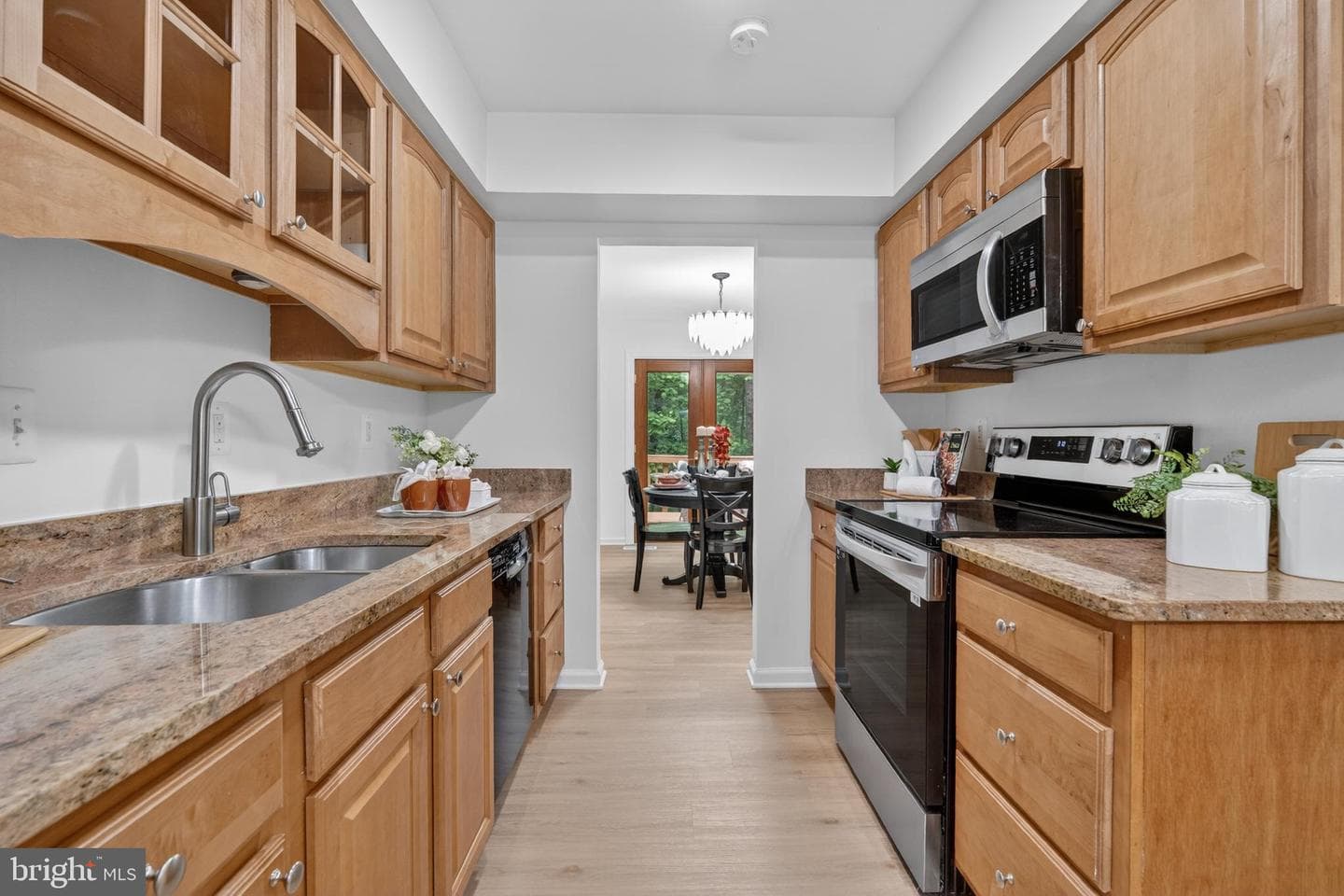 5866 Wood Flower Court photo 15